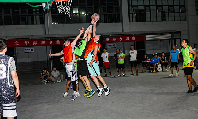 巔峰對(duì)決